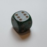 Glitter 15mm Six Sided Spot Dice - Green